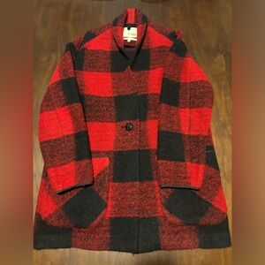 Wilted free wool shacket